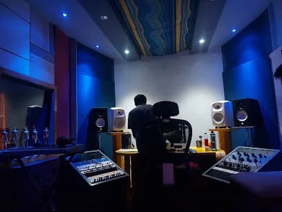 20dB Sound Studios