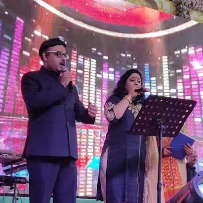 Dr Tushar Bhonsle Dr Kinjal Bhonsle Music Group & Events