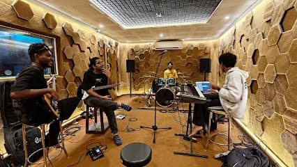 Lane 17 Studios