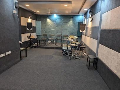 Vijji's Reprise Room - Jam Room